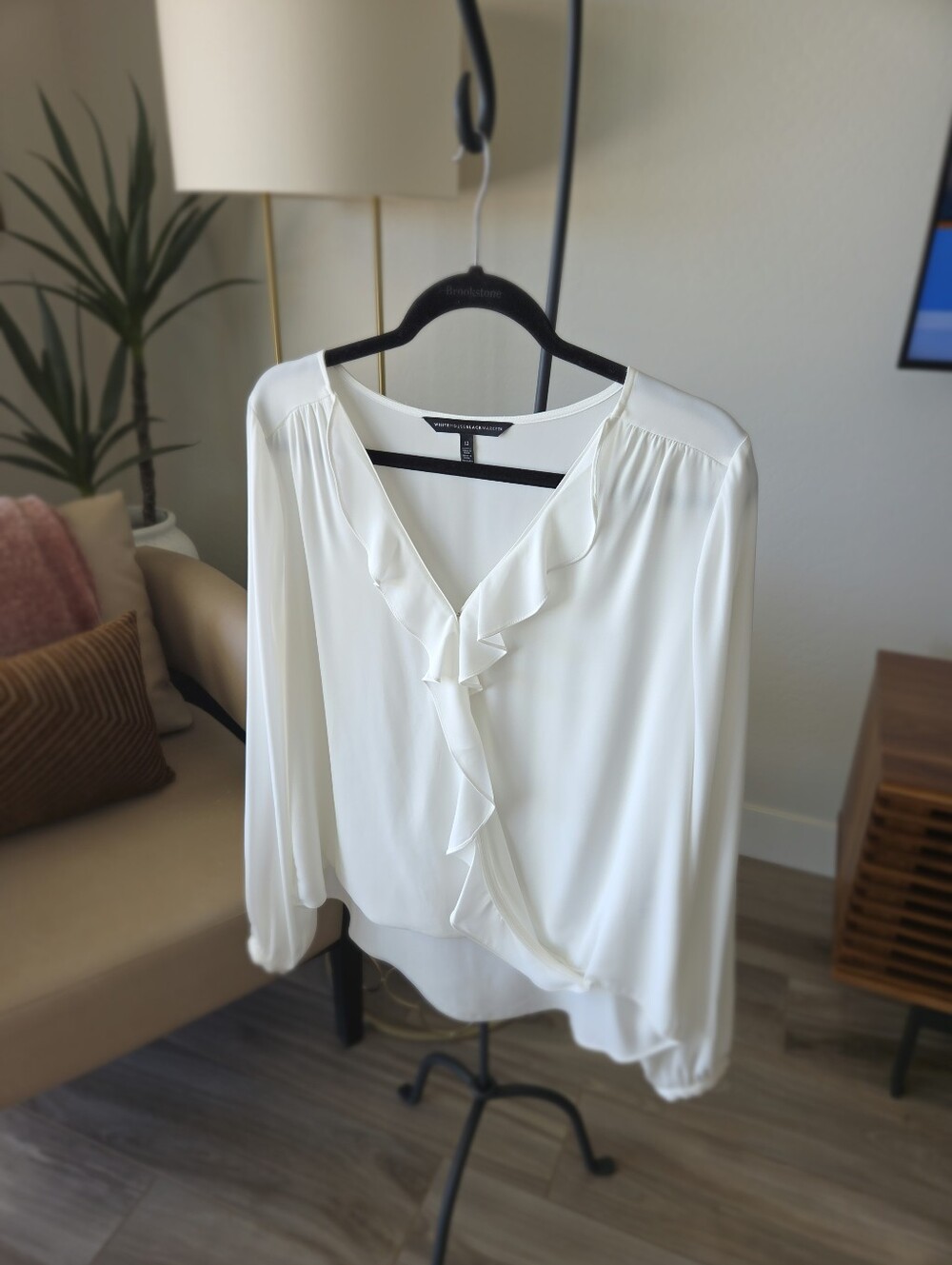 White House Black Market Ivory Ruffle V-Neck Long-Sleeve Blouse